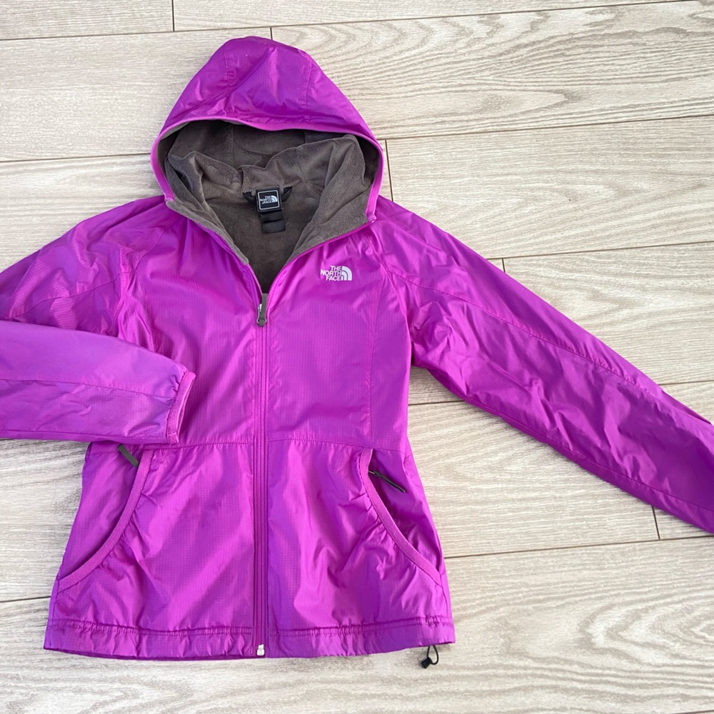 The North Face women’s jacket. Size: S